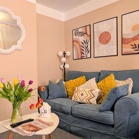 Peacehaven Retreat - 4 Minutes From The Beach! Pet Friendly! Уэймут Экстерьер фото