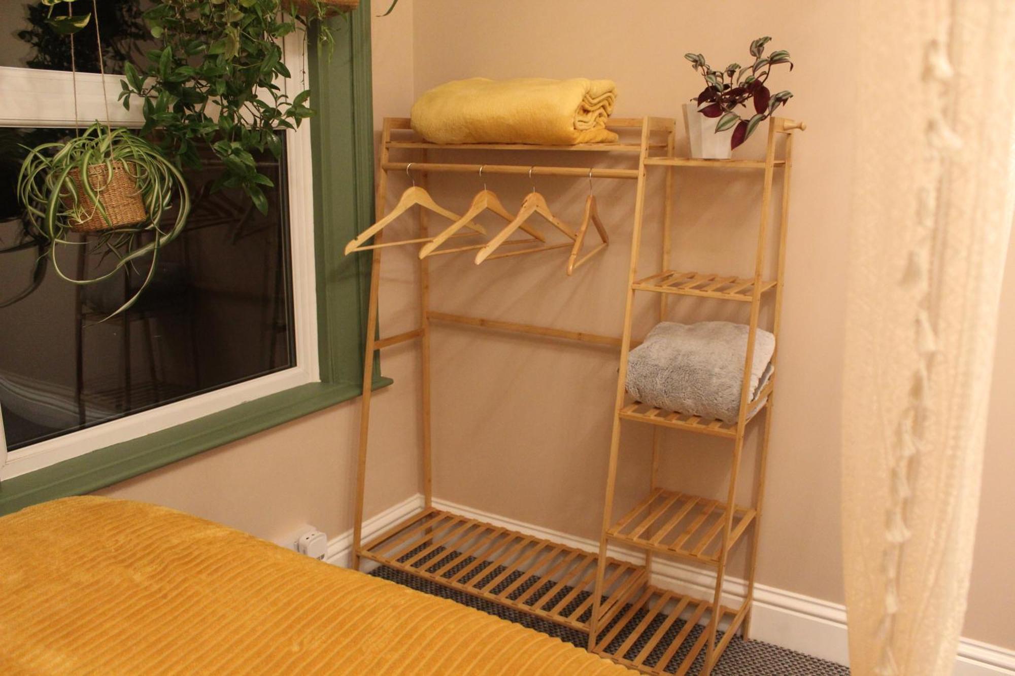 Peacehaven Retreat - 4 Minutes From The Beach! Pet Friendly! Уэймут Экстерьер фото